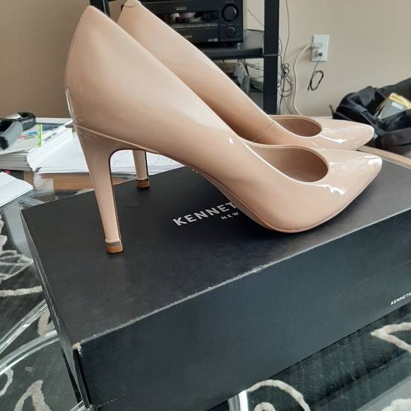 Ladies shoes - Picture 2 of 8